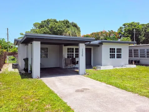 1220 NE 1st Avenue Fort Lauderdale FL 33304
