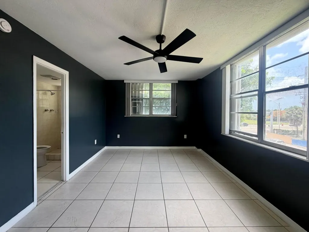 15600 NW 7th Avenue Miami FL 33169