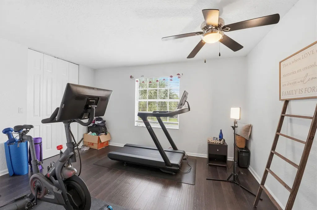 2753 Misty Oaks Circle Royal Palm Beach FL 33411