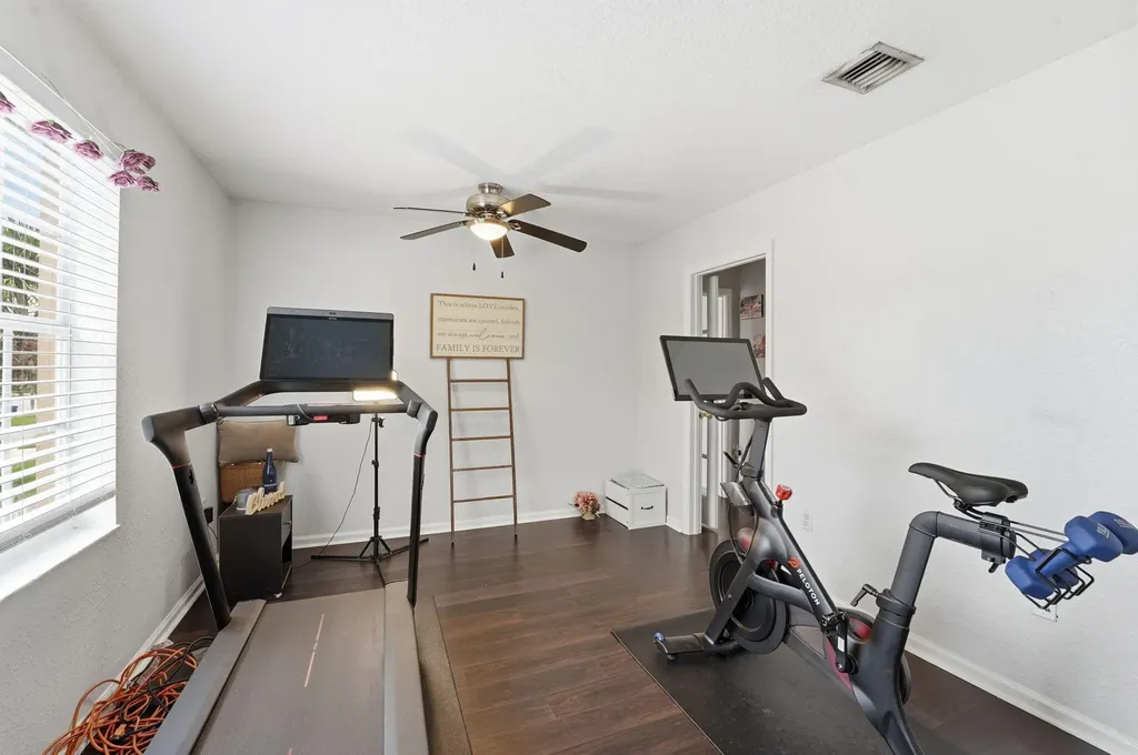 2753 Misty Oaks Circle Royal Palm Beach FL 33411