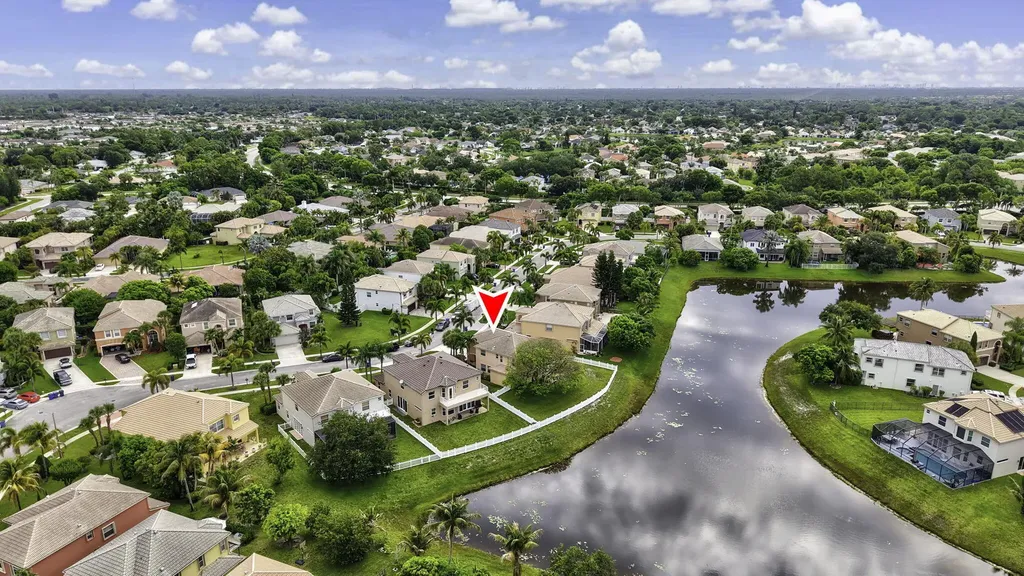 2753 Misty Oaks Circle Royal Palm Beach FL 33411