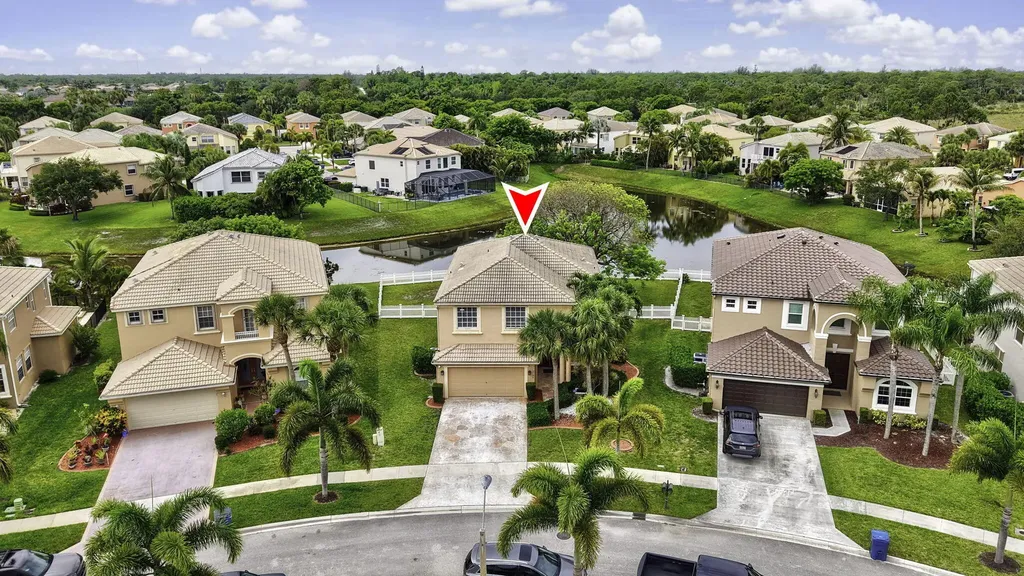 2753 Misty Oaks Circle Royal Palm Beach FL 33411