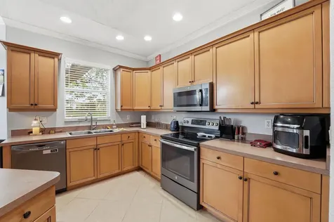 2753 Misty Oaks Circle Royal Palm Beach FL 33411