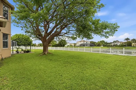2753 Misty Oaks Circle Royal Palm Beach FL 33411