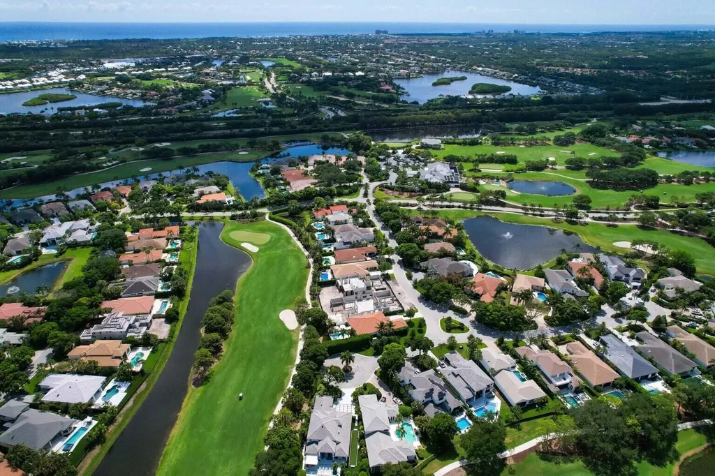 145 W Village Way Jupiter FL 33458