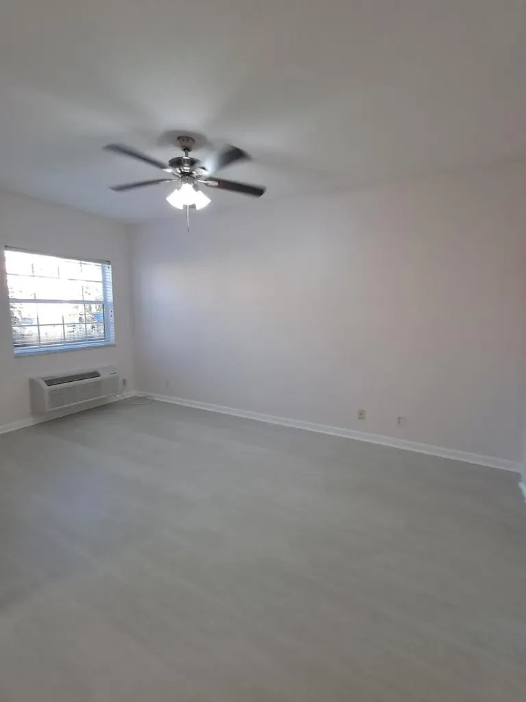 8305 Mulligan Circle Port St Lucie FL 34986