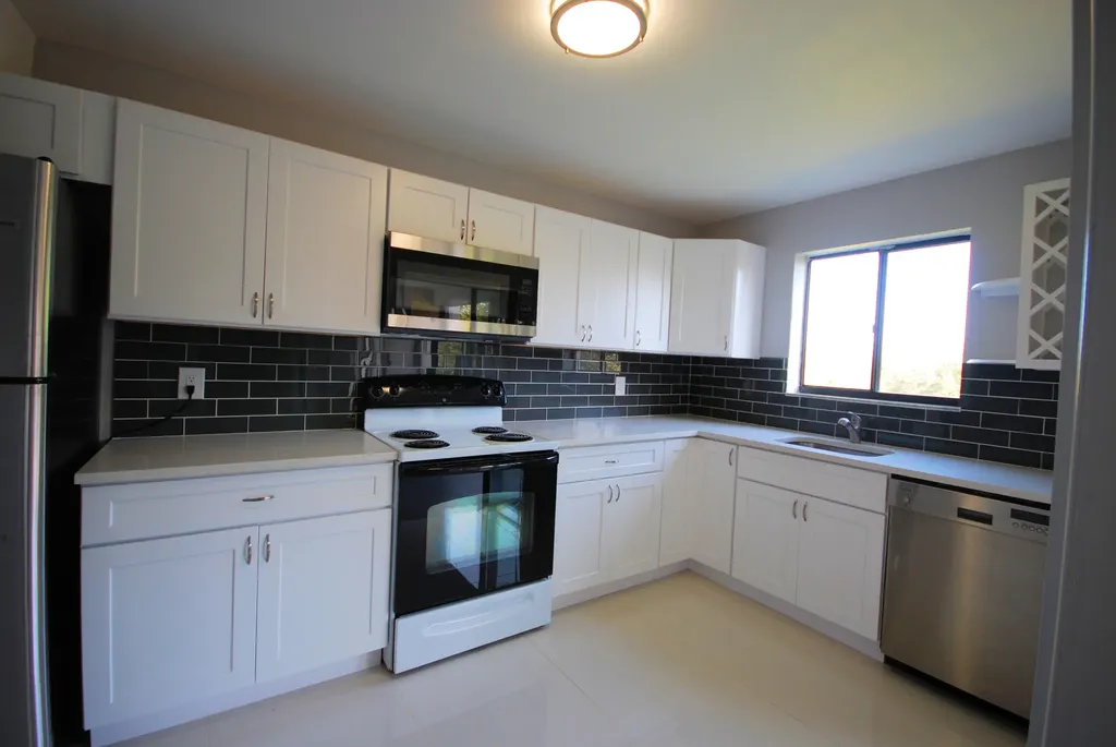 5917 Via Vermilya Lake Worth FL 33462