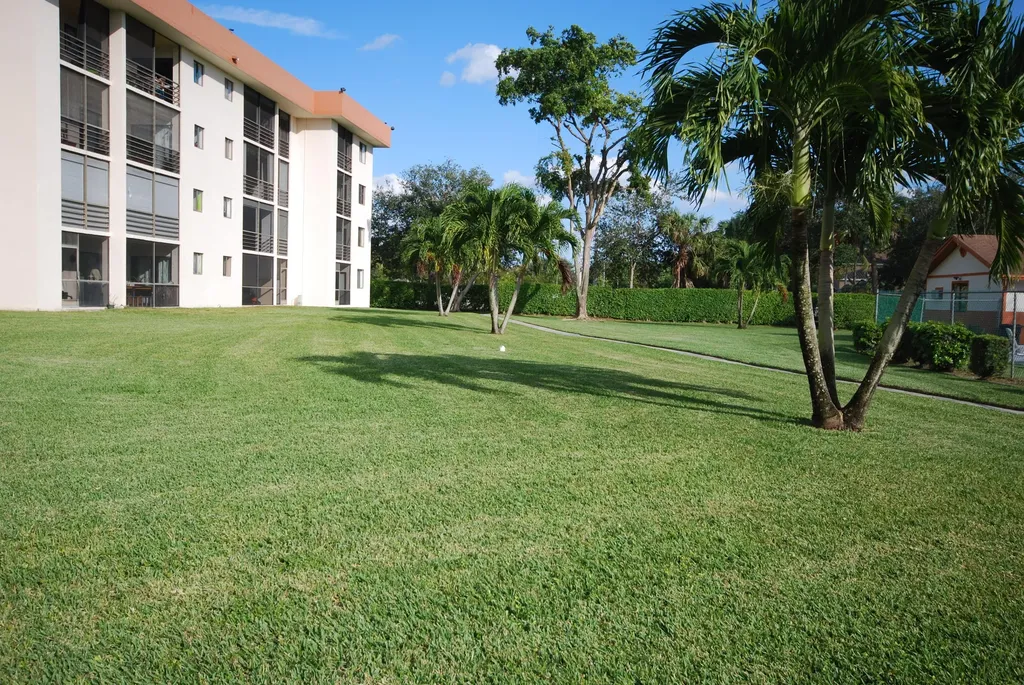 5917 Via Vermilya Lake Worth FL 33462