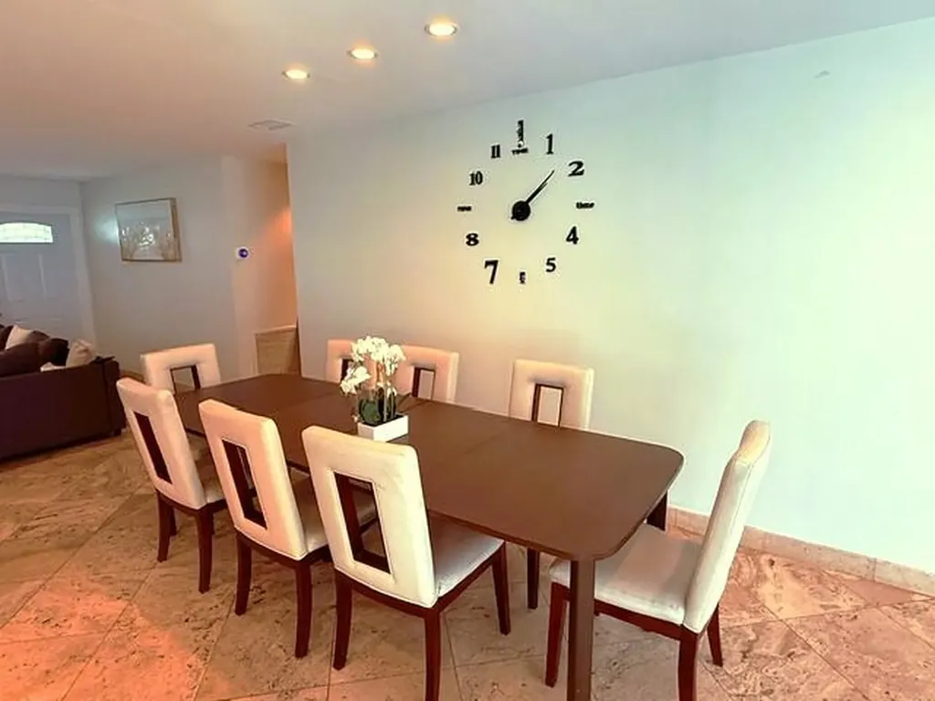 6741 NW 26th Way Fort Lauderdale FL 33309