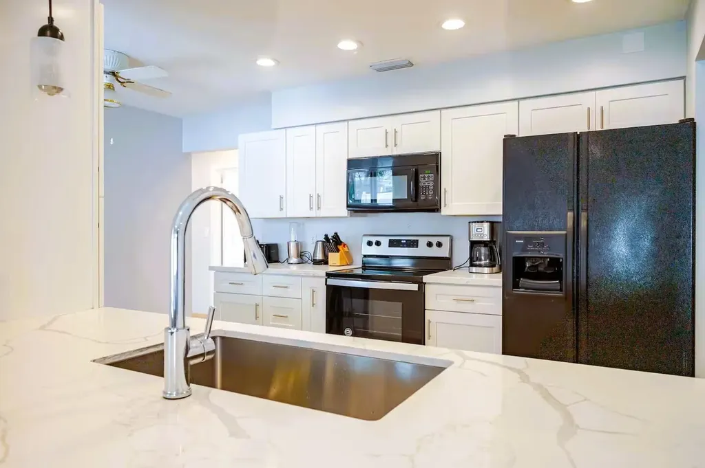 6741 NW 26th Way Fort Lauderdale FL 33309