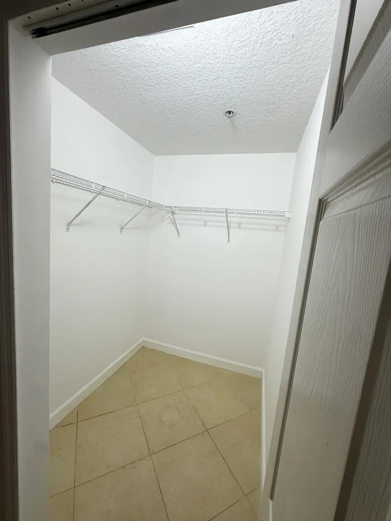 6320 NW 114th Avenue Doral FL 33178
