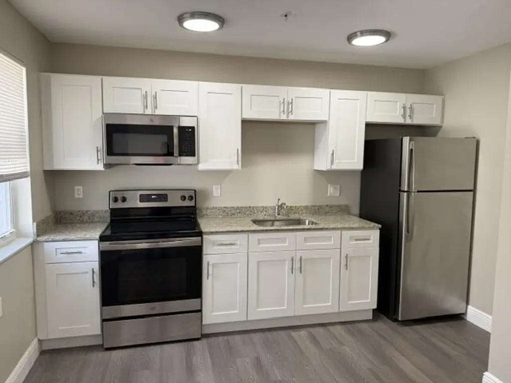 4393 Windsor Avenue West Palm Beach FL 33407