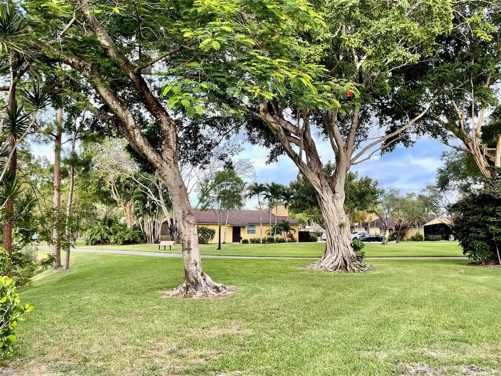 11781 Timbers Way Boca Raton FL 33428