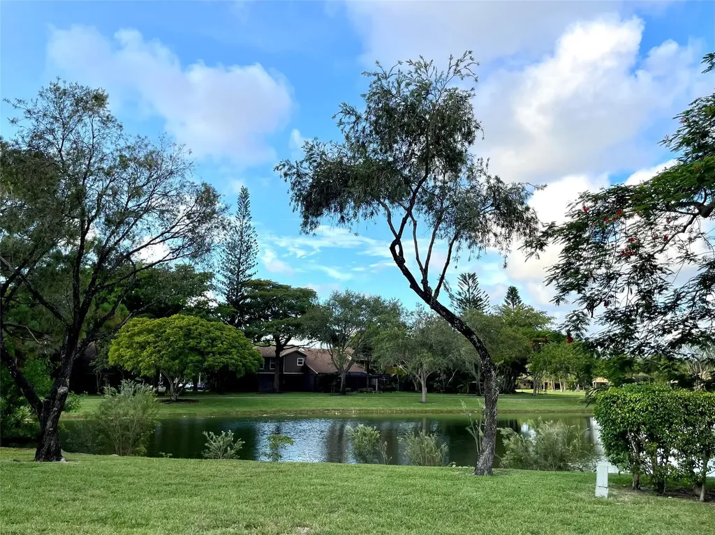11781 Timbers Way Boca Raton FL 33428