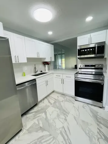 5980 NW 64th Avenue Tamarac FL 33319