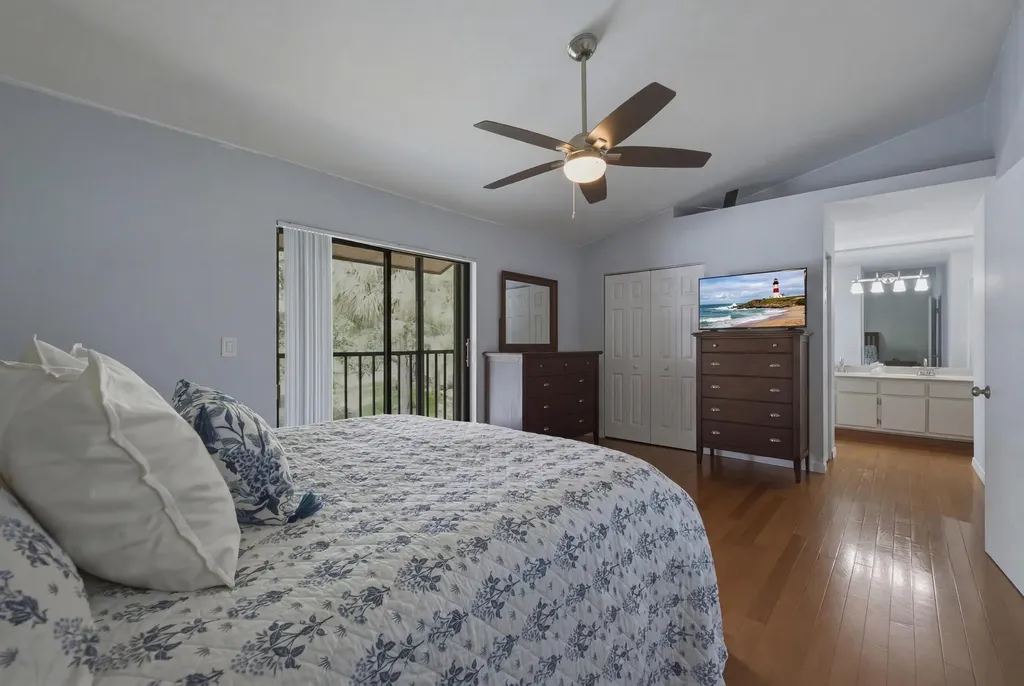 9014 Vineyard Lake Drive Plantation FL 33324