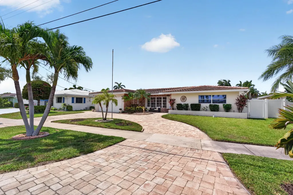 1517 SE 14th Street Deerfield Beach FL 33441