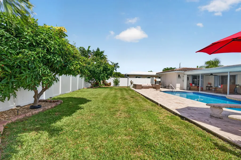1517 SE 14th Street Deerfield Beach FL 33441