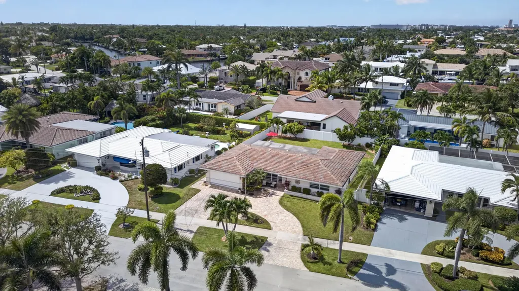 1517 SE 14th Street Deerfield Beach FL 33441