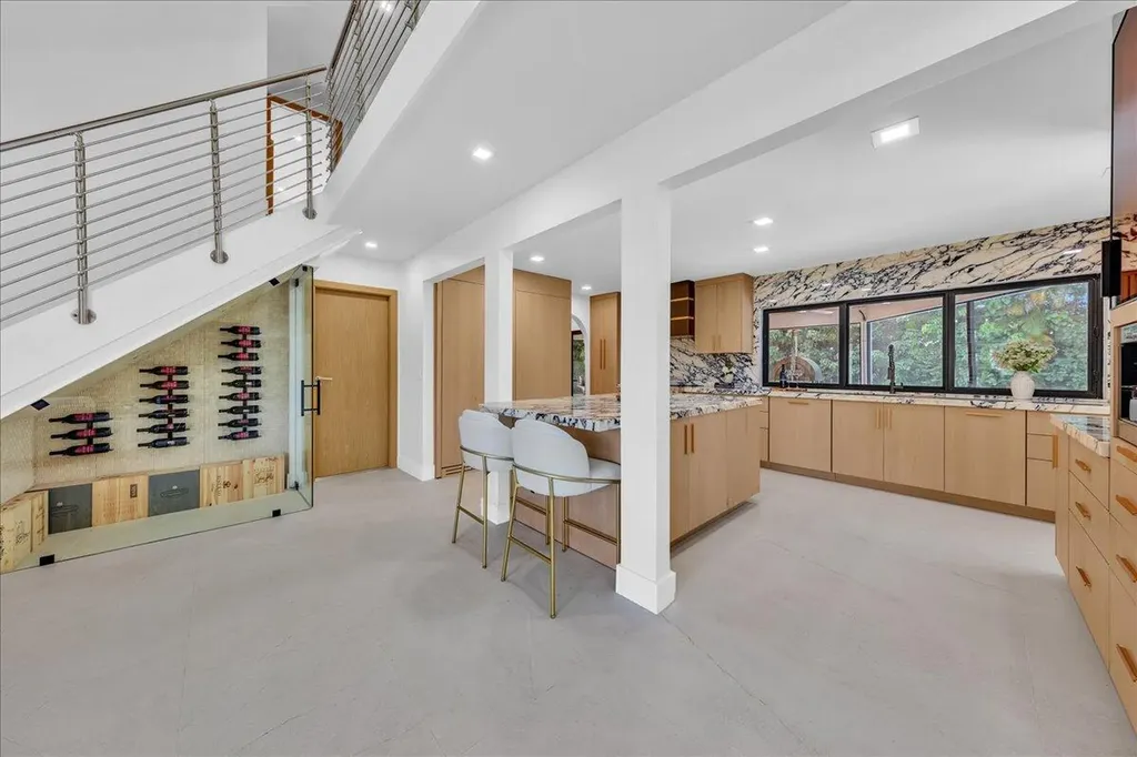 342 N Fairway N Tequesta FL 33469
