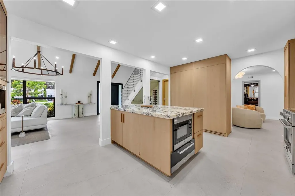 342 N Fairway N Tequesta FL 33469