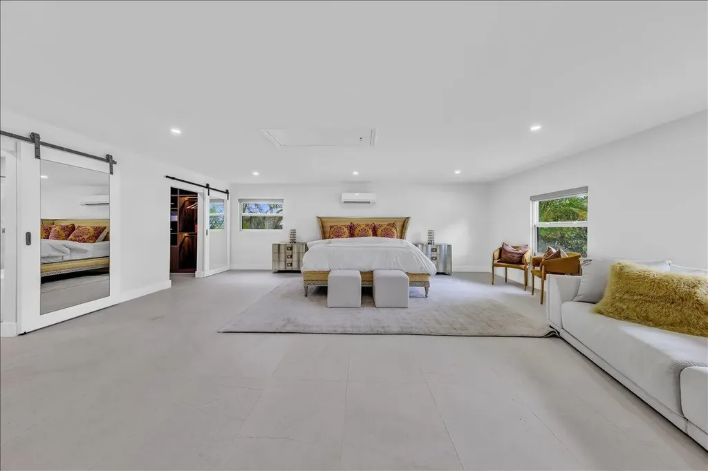 342 N Fairway N Tequesta FL 33469