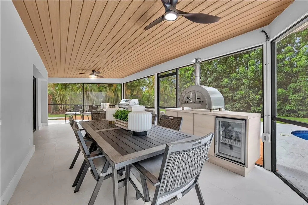 342 N Fairway N Tequesta FL 33469