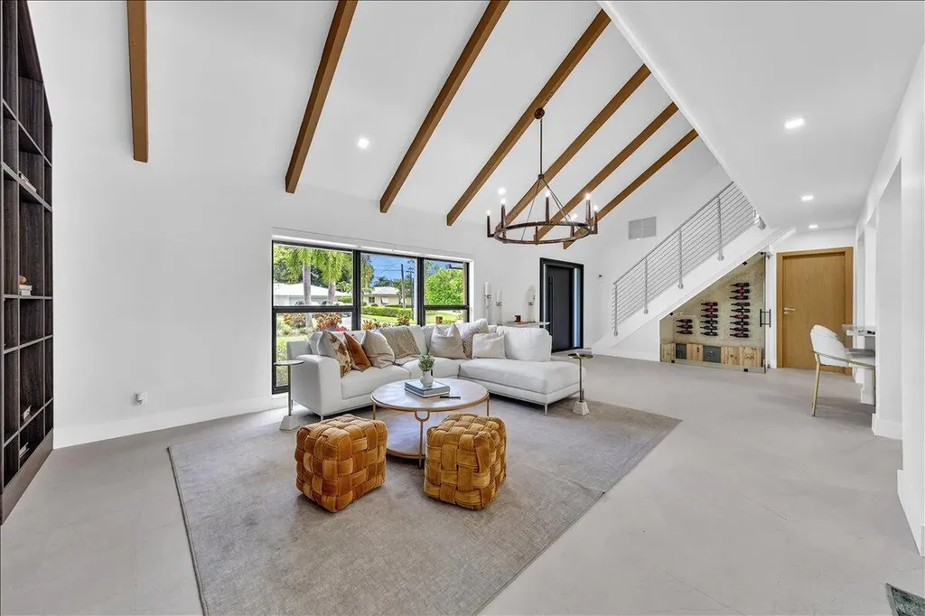 342 N Fairway N Tequesta FL 33469