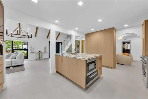342 N Fairway N Tequesta FL 33469