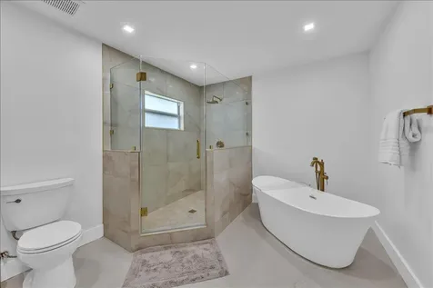 342 N Fairway N Tequesta FL 33469