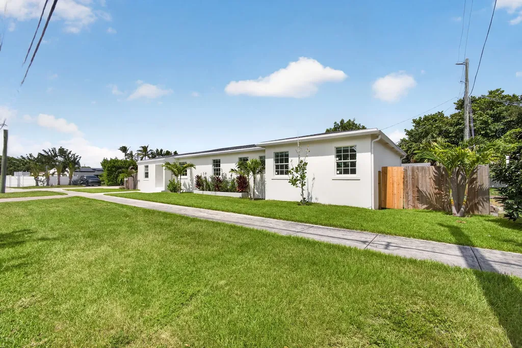 3400 Parker Avenue West Palm Beach FL 33405