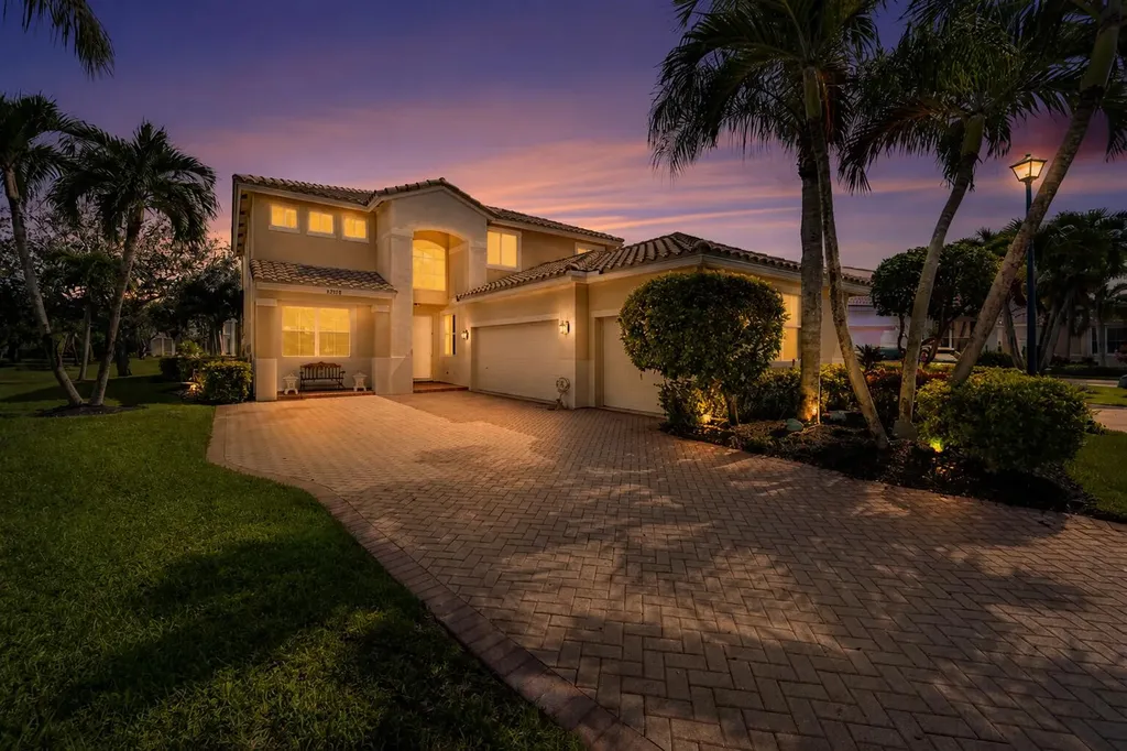 12115 NW 52nd Court Coral Springs FL 33076
