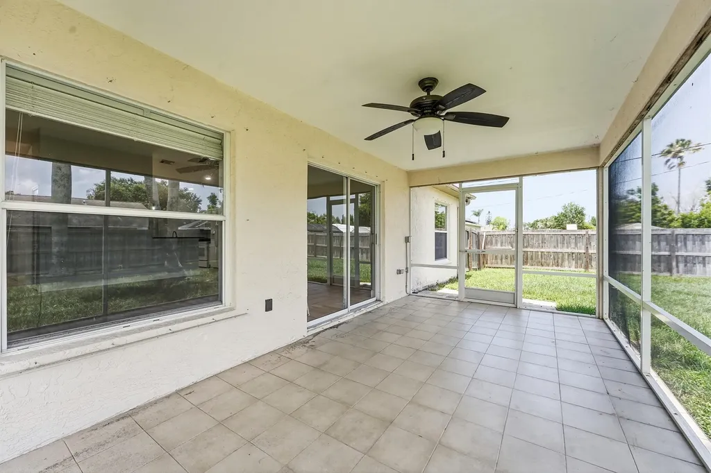 292 SW Pagoda Terrace Port St Lucie FL 34984