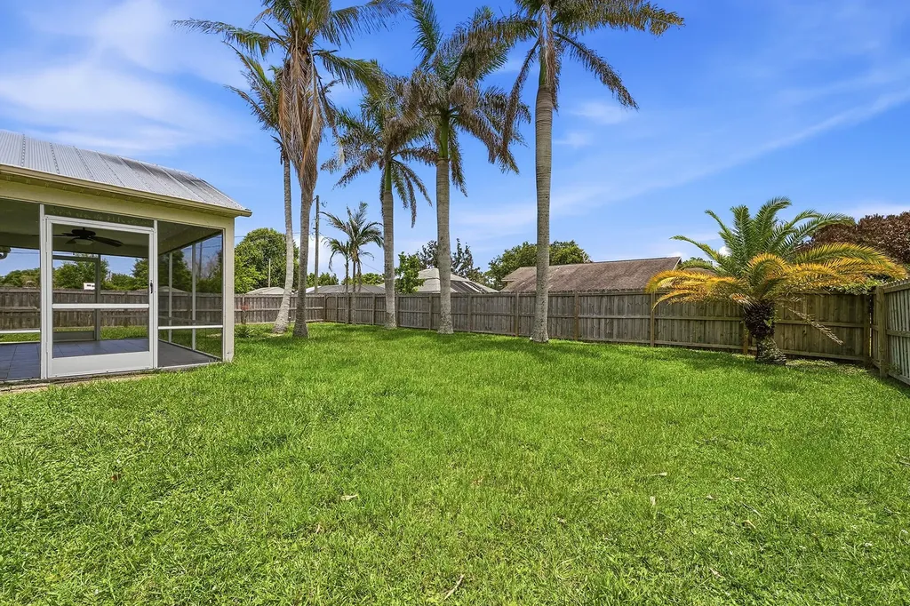 292 SW Pagoda Terrace Port St Lucie FL 34984
