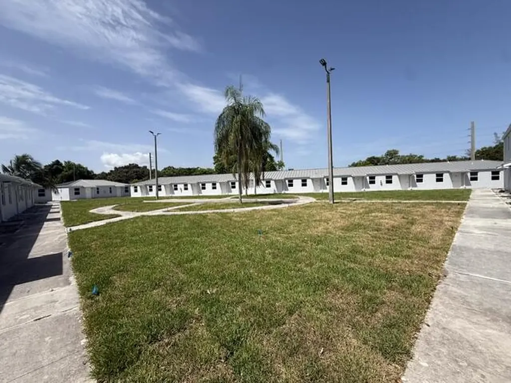 4393 Windsor Avenue West Palm Beach FL 33407