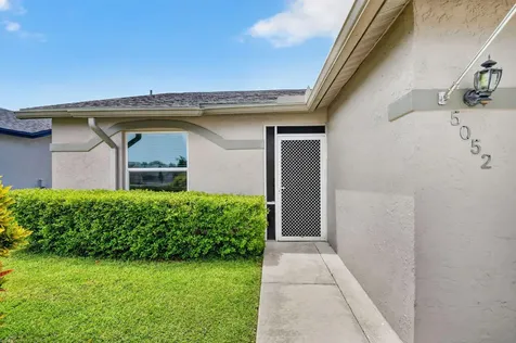 5052 Arbor Glen Circle Lake Worth FL 33463