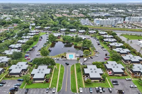 2333 Waterside Drive Lake Worth FL 33461