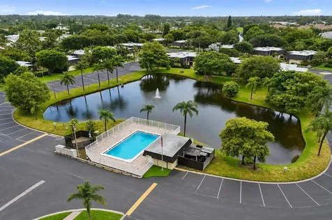 2333 Waterside Drive Lake Worth FL 33461