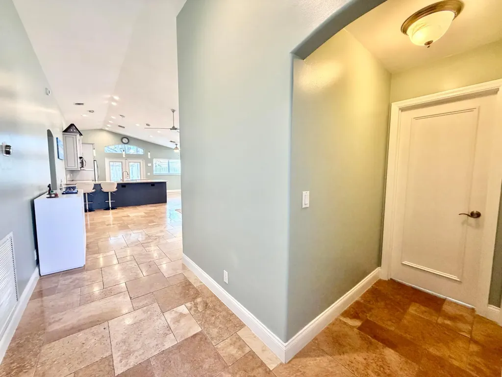 6883 Desert Inn Terrace Lake Worth FL 33463