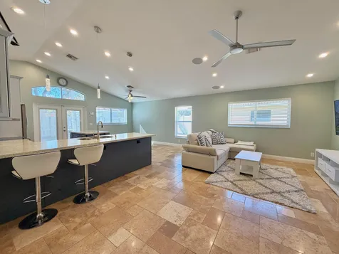 6883 Desert Inn Terrace Lake Worth FL 33463