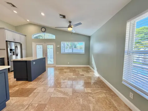 6883 Desert Inn Terrace Lake Worth FL 33463