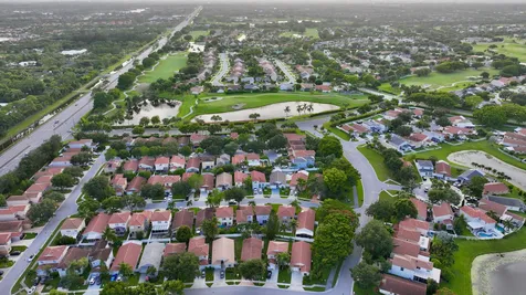 6883 Desert Inn Terrace Lake Worth FL 33463