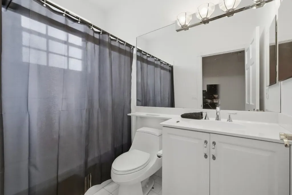 1716 NW 124th Way Coral Springs FL 33071