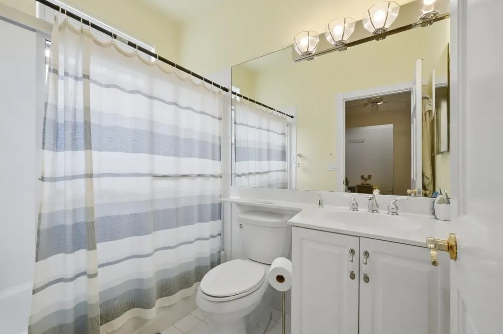 1716 NW 124th Way Coral Springs FL 33071