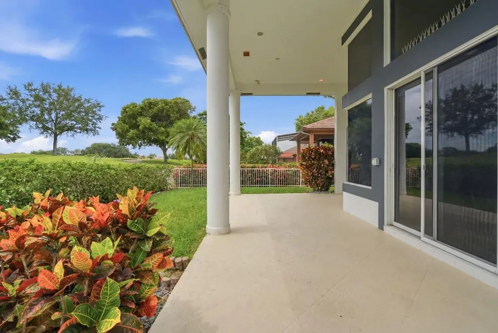 1716 NW 124th Way Coral Springs FL 33071