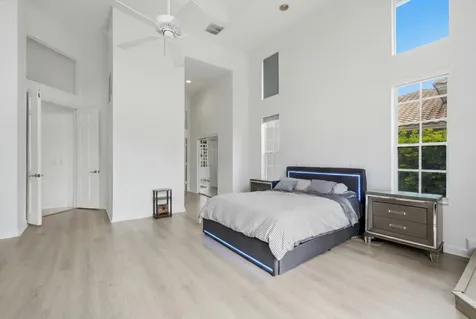 1716 NW 124th Way Coral Springs FL 33071