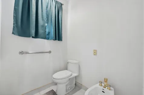 1716 NW 124th Way Coral Springs FL 33071