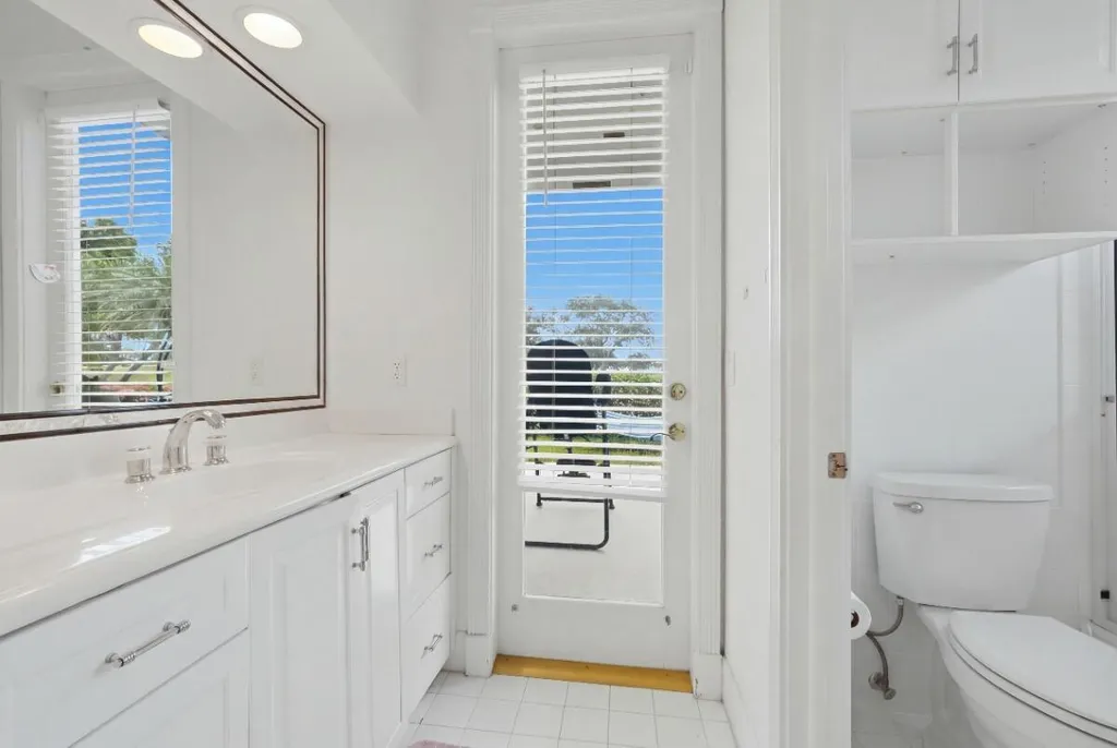 1716 NW 124th Way Coral Springs FL 33071