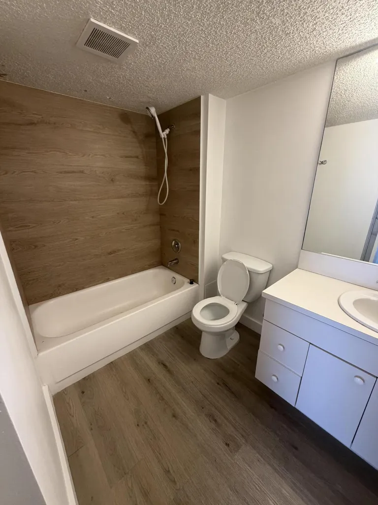 2160 SW 16th Avenue SW Miami FL 33145