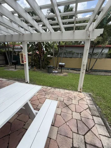 2160 SW 16th Avenue SW Miami FL 33145